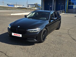 2020 BMW 5 серии 530d VII (G30/G31/G38) Рестайлинг, чёрный, 3000000 рублей, вид 2