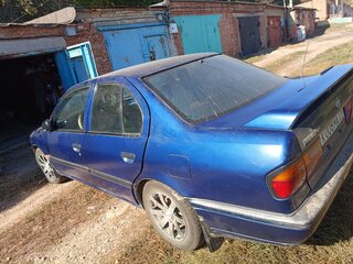 1991 Nissan Primera I (P10), синий, 150000 рублей, вид 2