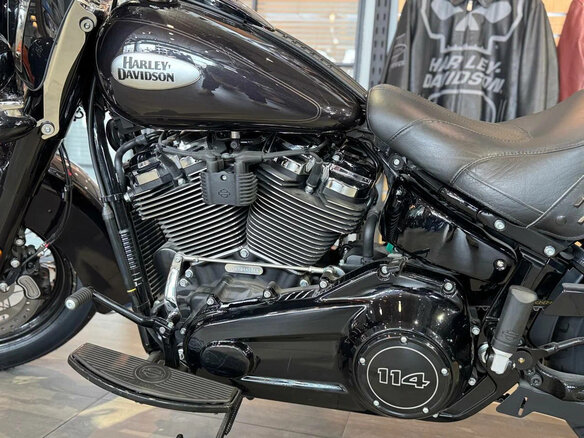 2021 Harley-Davidson Heritage, чёрный - вид 9