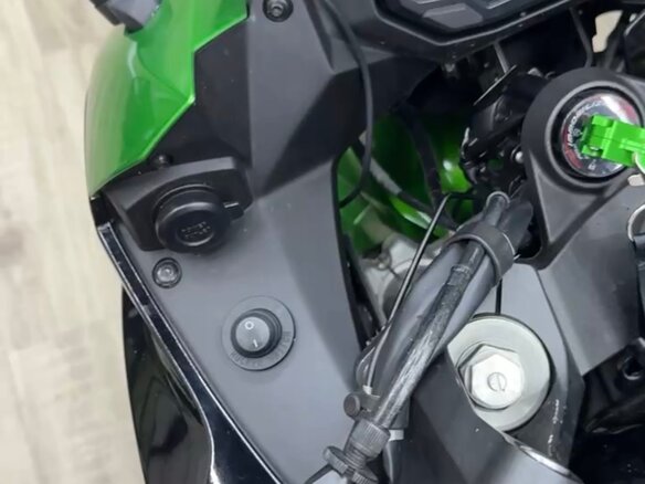 2023 Kawasaki Ninja 1000 SX, чёрный, 1500000 рублей - вид 6