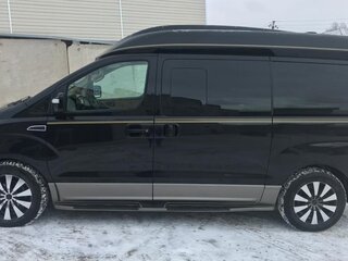 2012 Hyundai Grand Starex I, чёрный, 2700000 рублей, вид 3