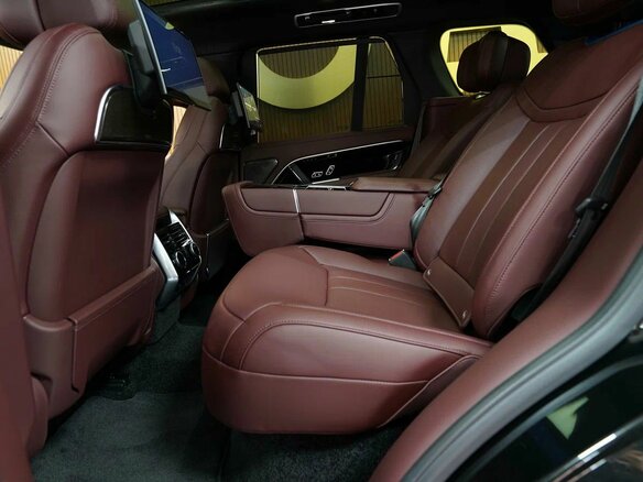 2026 Land Rover Range Rover D350 MHEV Long V, чёрный, 27990000 рублей - вид 11