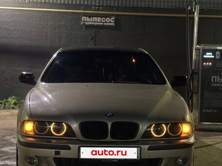1998 BMW 5 серии 528i IV (E39), бежевый, 490000 рублей, вид 3