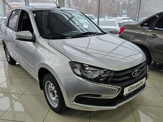2026 Lada (ВАЗ) Granta I Рестайлинг, серебристый, 1114000 рублей, вид 2