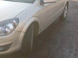 2010 Opel Astra H Рестайлинг, бежевый, 550000 рублей, вид 3