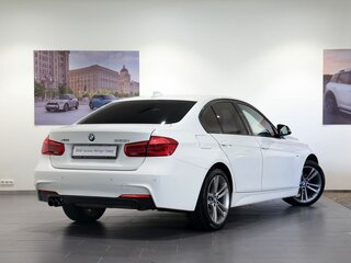 2017 BMW 3 серии 320i xDrive VI (F3x) Рестайлинг, белый, 1930500 рублей, вид 5