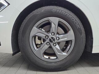 2022 Kia K5 III, белый, 2199666 рублей, вид 5