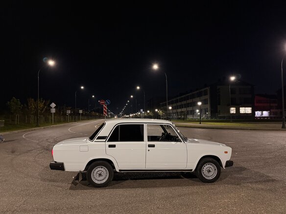 2009 Lada (ВАЗ) 2107, белый, 290000 рублей - вид 6