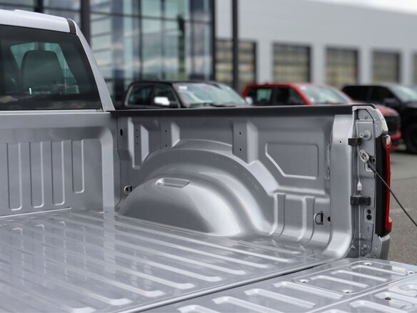 2026 Ram 1500 Crew Cab V Рестайлинг, серебристый, 10490000 рублей - вид 17