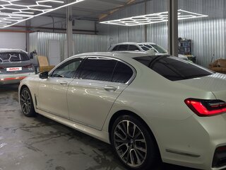 2022 BMW 7 серии Long 730Ld xDrive VI (G11/G12) Рестайлинг, белый, 8500000 рублей, вид 5