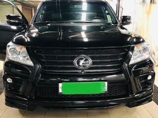 2015 Lexus LX 570 III Рестайлинг, чёрный, 6300000 рублей, вид 4