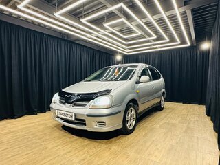 2001 Nissan Tino, серый, 339000 рублей, вид 2