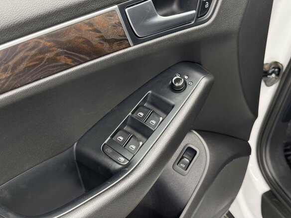 2010 Audi Q5 I (8R), белый, 1569000 рублей - вид 12