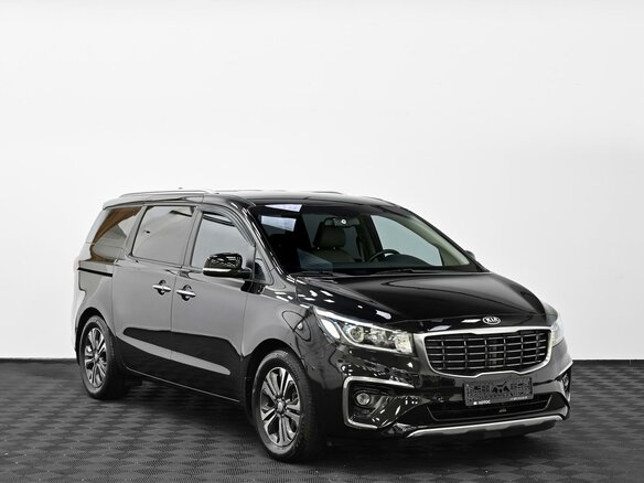 2018 Kia Carnival III, чёрный, 2085000 рублей