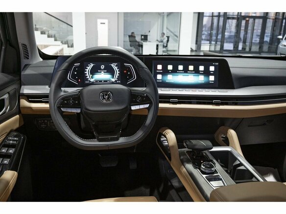 2024 Changan Hunter Plus, серый, 3909900 рублей - вид 8