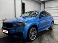 2017 BMW X6 40d II (F16), синий, 4100000 рублей - вид 2
