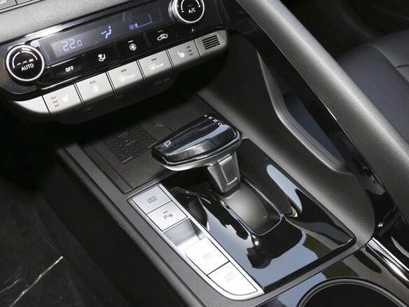 2026 Hyundai Elantra VII (CN7) Рестайлинг, белый, 1930000 рублей - вид 13