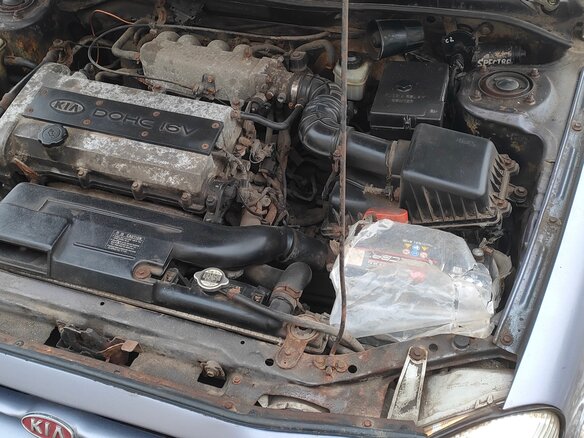 1999 Kia Shuma I, серый, 150000 рублей - вид 6