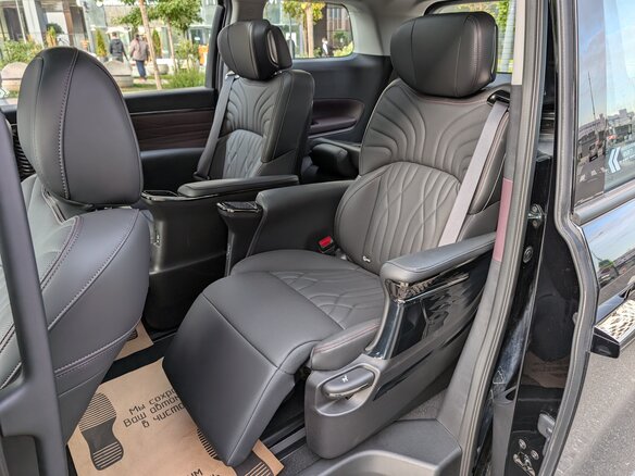 2026 GAC Trumpchi M8 II Рестайлинг, чёрный, 6200000 рублей - вид 6