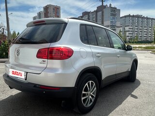 2011 Volkswagen Tiguan I Рестайлинг, серебристый, 1070000 рублей, вид 3