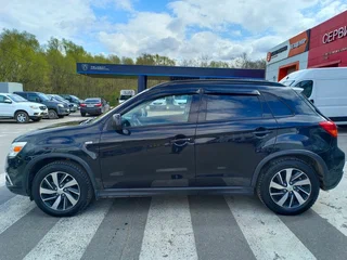 2018 Mitsubishi ASX I Рестайлинг 2, чёрный, 1515000 рублей, вид 3
