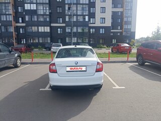 2018 Skoda Rapid I Рестайлинг, белый, 1300000 рублей, вид 3