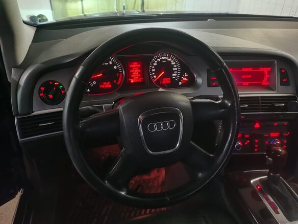 2006 Audi A6 III (C6), чёрный - вид 6