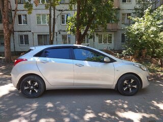 2013 Hyundai i30 II, серебристый, 1250000 рублей, вид 3