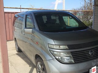 2003 Nissan Elgrand II (E51), серебристый, 1290000 рублей, вид 2