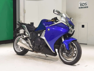2012 Honda VFR 1200, синий, 800000 рублей, вид 1