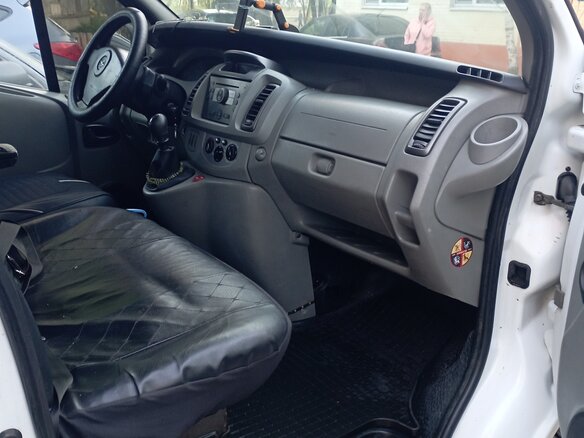 2008 Opel Vivaro, белый, 1300000 рублей - вид 15