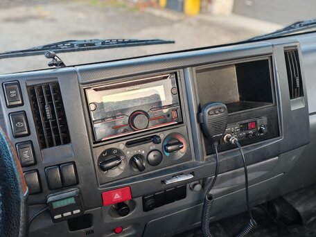 2015 Isuzu Elf (N-series), белый, 3500000 рублей, вид 2