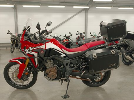 2016 Honda CRF 1000L Africa Twin, красный, 1120000 рублей, вид 4