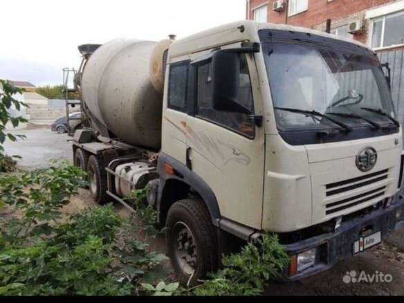 2010 FAW CA5250, белый, 1800000 рублей - вид 1