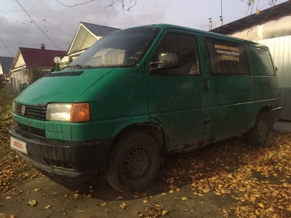 1992 Volkswagen Transporter T4, зелёный