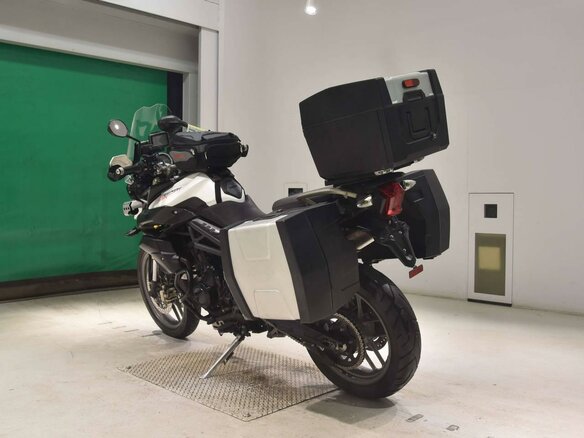 2014 Triumph Tiger 800, белый, 699000 рублей - вид 5