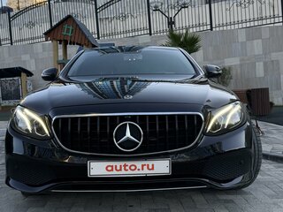 2017 Mercedes-Benz E-Класс 400 V (W213, S213, C238), чёрный, 3400000 рублей, вид 2