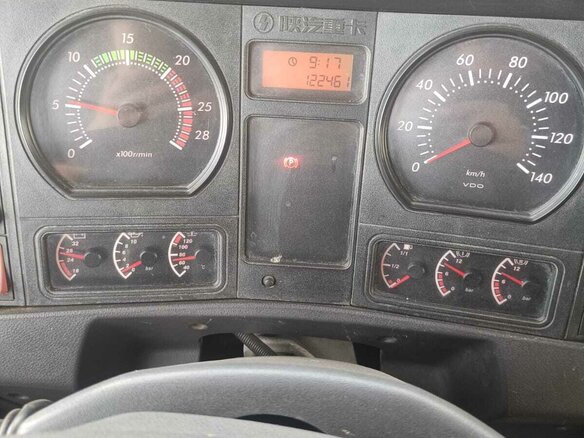 2013 Shacman (Shaanxi) F2000, оранжевый, 2550000 рублей - вид 4