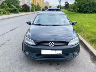 2013 Volkswagen Jetta VI, чёрный, 500000 рублей, вид 2