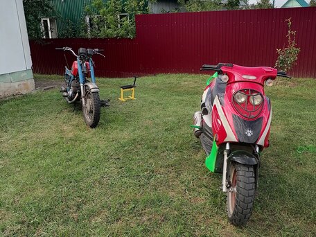 2015 Irbis Z50R, красный, 16000 рублей, вид 2