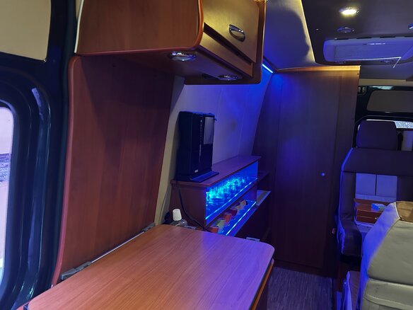 2011 Mercedes-Benz Sprinter, чёрный, 22000000 рублей - вид 9
