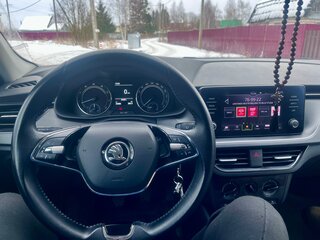 2022 Skoda Rapid II, коричневый, 1900000 рублей, вид 5