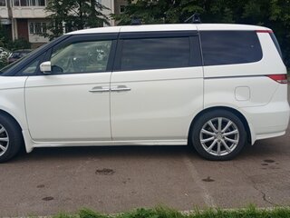 2004 Honda Elysion I, белый, 1149000 рублей, вид 4