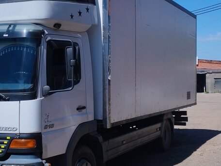 2003 Mercedes-Benz Atego, белый, 2650000 рублей, вид 2