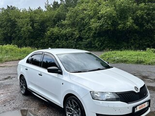 2015 Skoda Rapid I, белый, 840000 рублей, вид 3