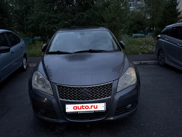 2011 Suzuki Kizashi, серый, 1100000 рублей - вид 1
