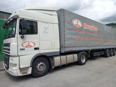 2010 DAF XF 105, белый, 4000000 рублей, вид 2
