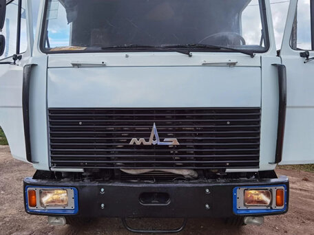 2006 МАЗ 64220, белый, 1500000 рублей, вид 2