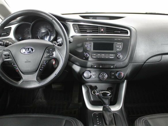 2017 Kia Ceed II Рестайлинг, коричневый - вид 11