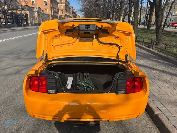 2008 Ford Mustang V, оранжевый, 3400000 рублей - вид 9